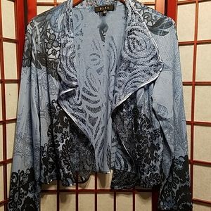 XL light open jacket with lace overlay